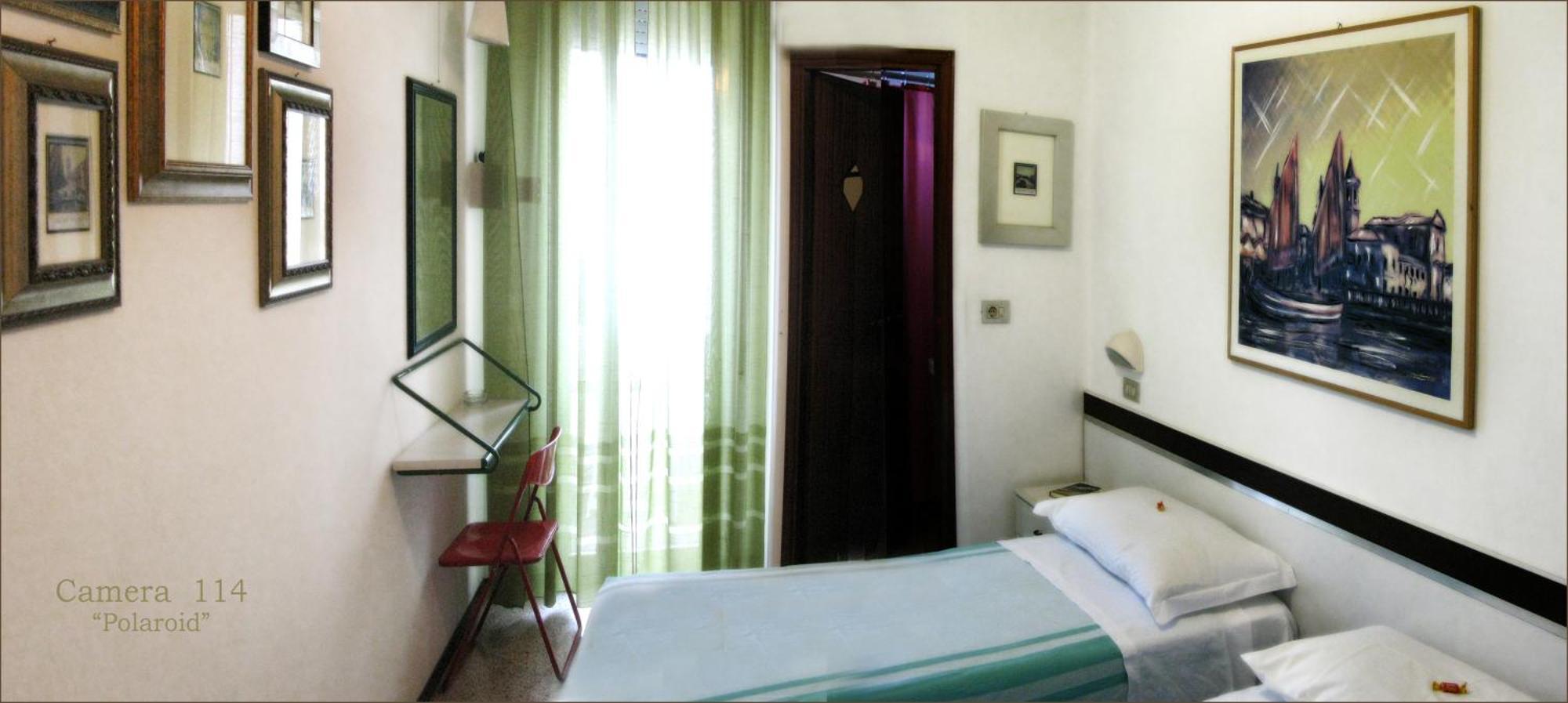 Hotel Ariston チェゼナーティコ エクステリア 写真