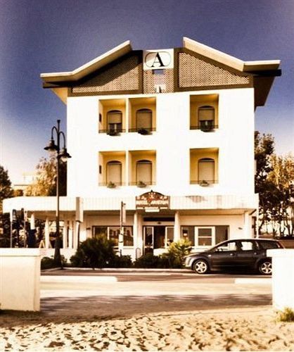 Hotel Ariston チェゼナーティコ エクステリア 写真